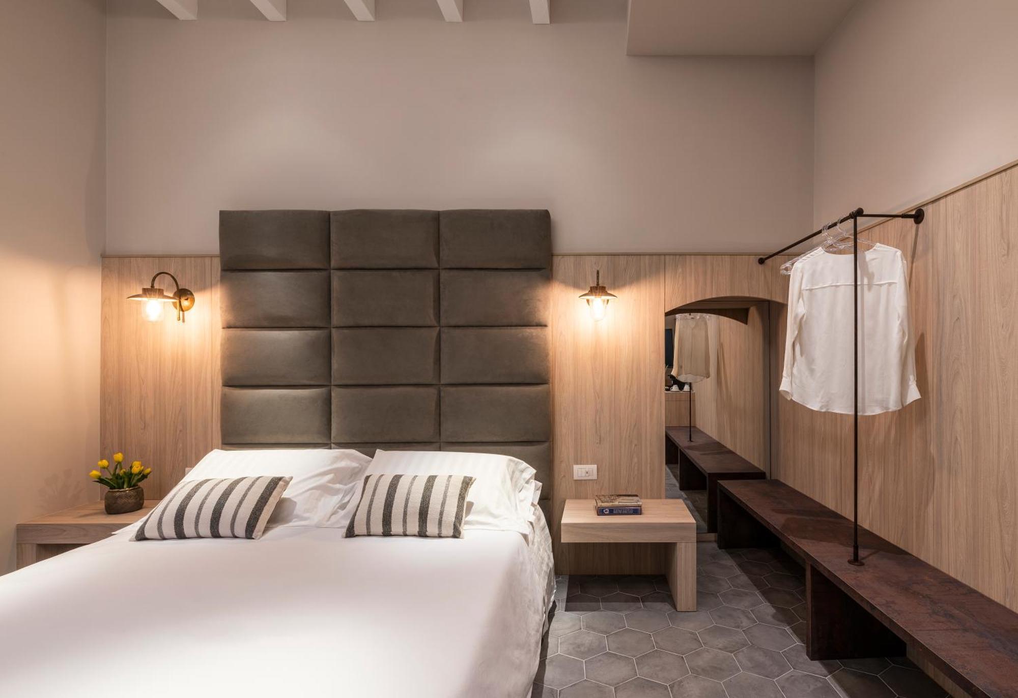 Al Borgo Antico Bed and Breakfast Barletta Exteriör bild